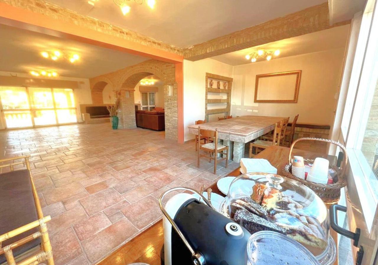 Villa Quadrifoglio 포텐차 피체나 외부 사진